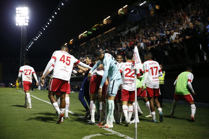 São Paulo abre venda de ingressos para jogo contra o Bragantino na Vila  Belmiro - Gazeta Esportiva